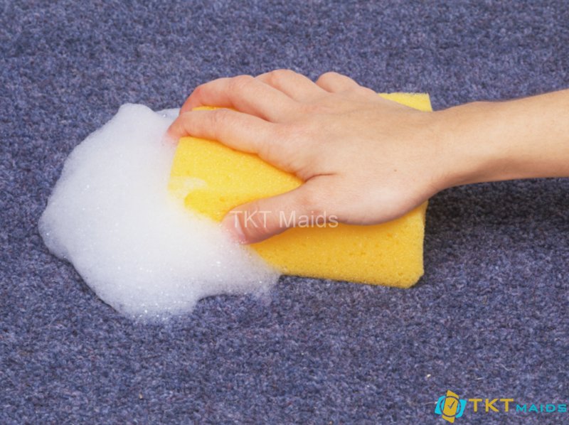 Cách giặt thảm tại nhà bằng tay
